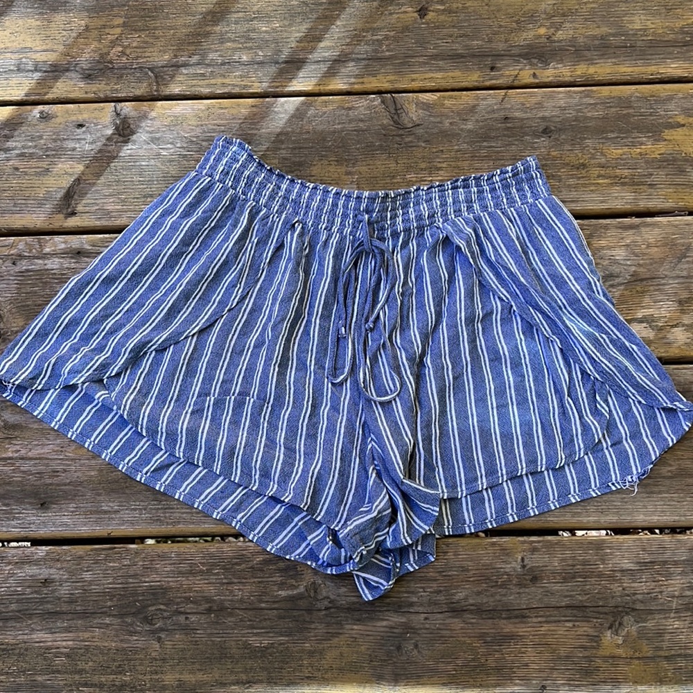 AE shorts